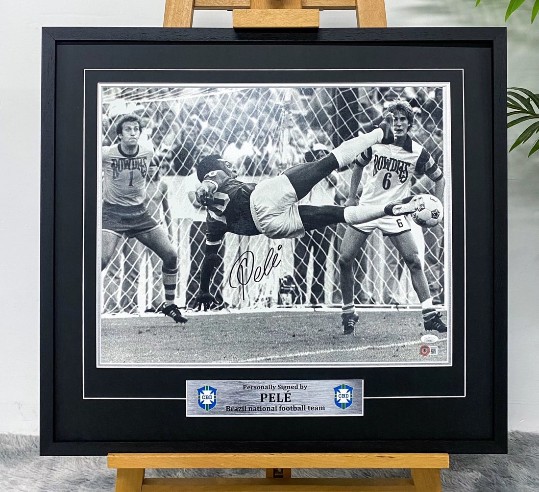 PELE, SIGNED POSTER, DUAL CERTIFIED BY JSA AND BECKETT: Name Pele, Signed Poster, Dual Certified by JSA and Beckett Dimensions