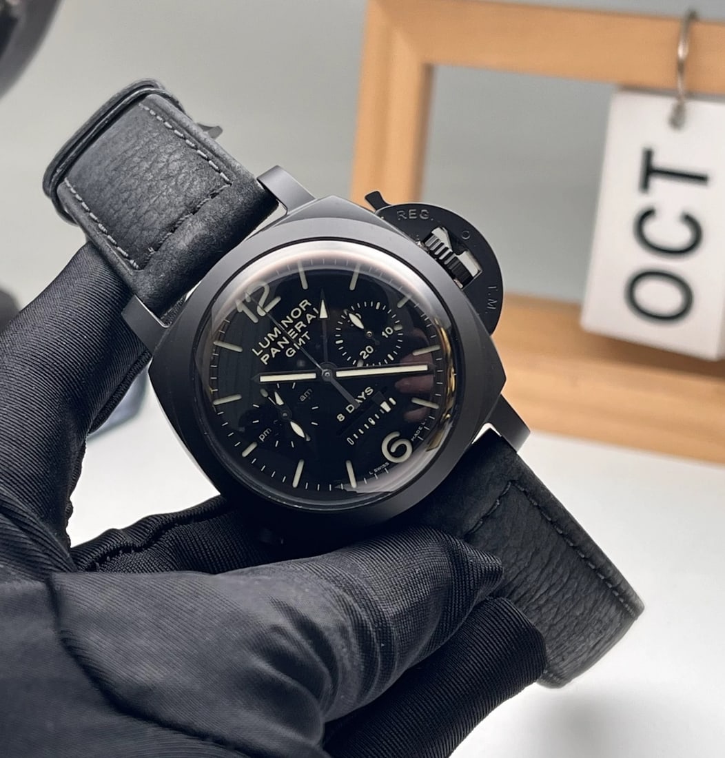 PANERAI LUMINOR AUTOMATIC MECHANICAL MEN'S WATCH (1 of 8)