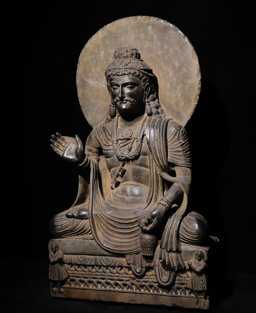 A 5TH-CENTURY GANDHARA STATUE