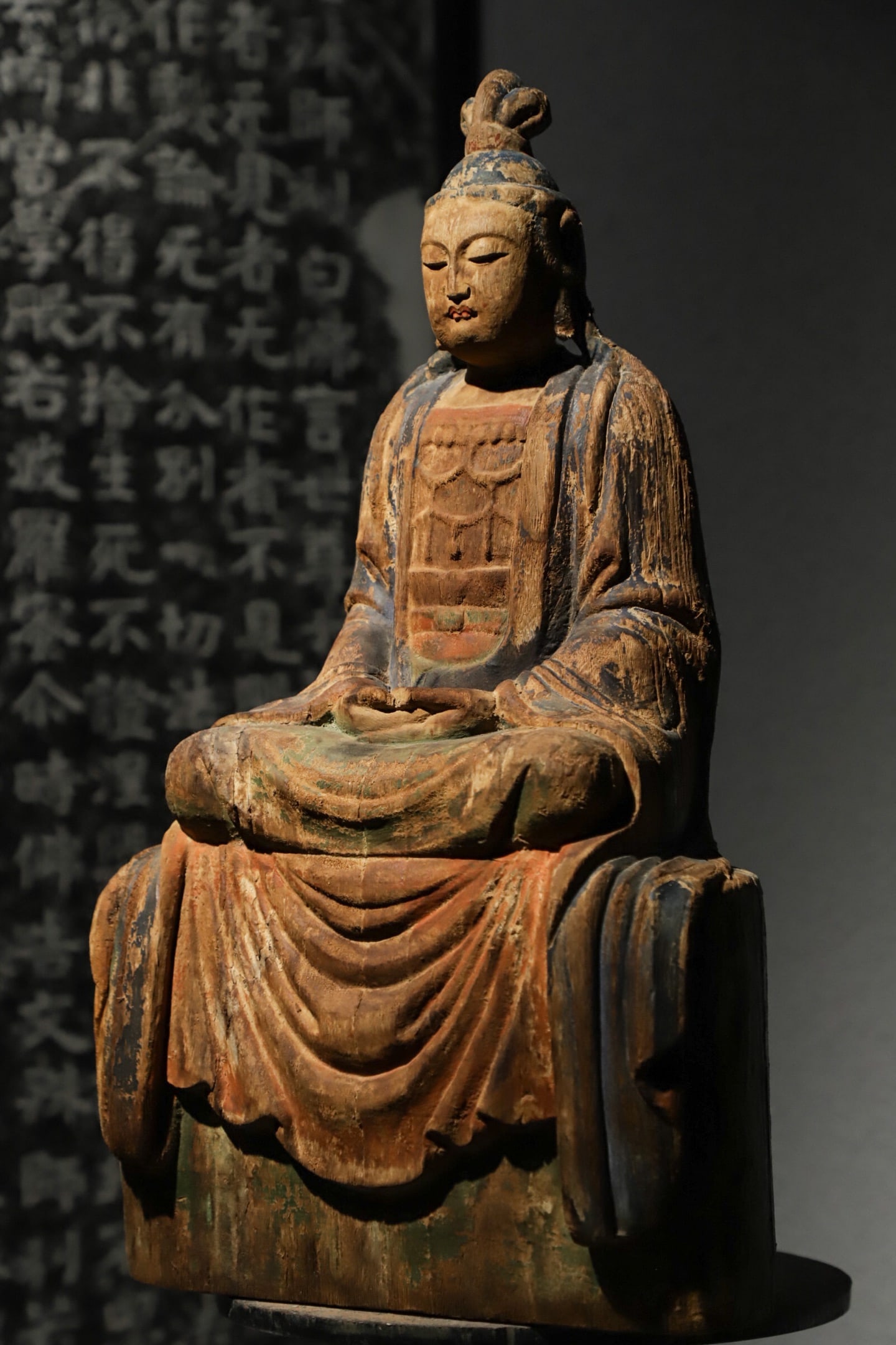 A BODHISATTVA STATUE MADE OF NANMU WOOD FROM THE SONG DYNASTY: H:52cm L:30cm W:16cm