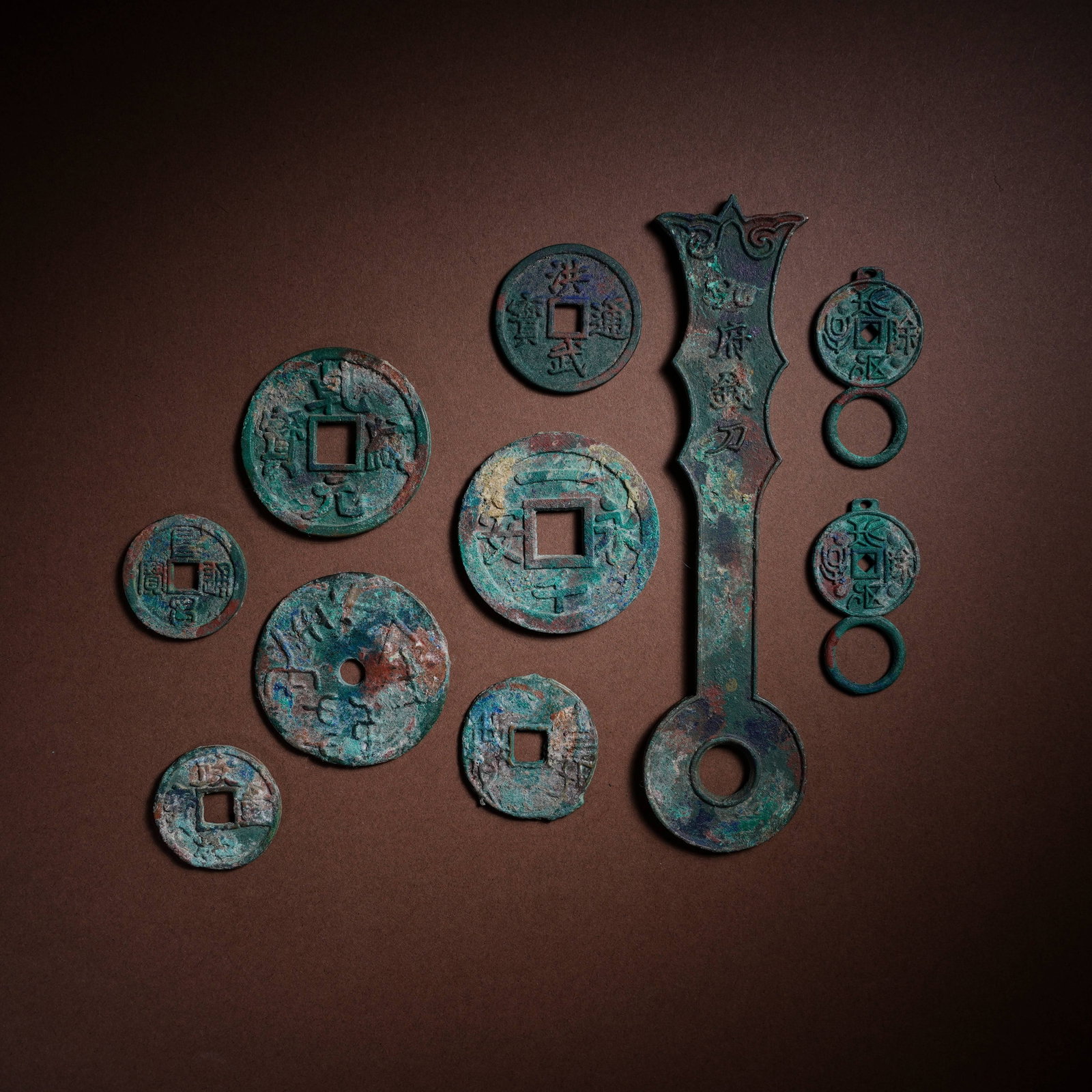 A SET OF TEN ANCIENT CHINESE COINS: L:15cm W:4cm