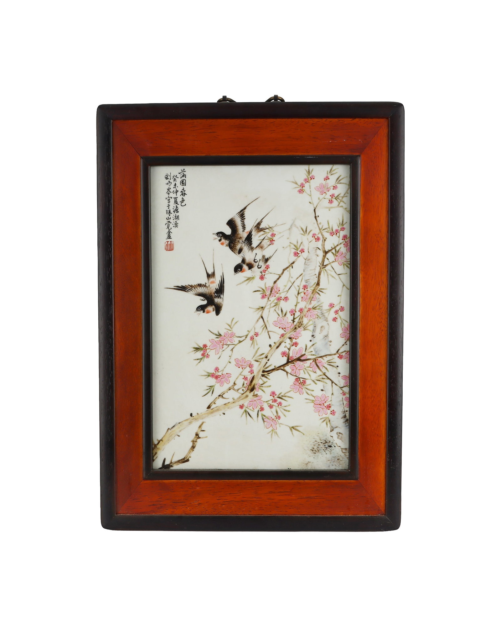 LIU YUCEN OF THE REPUBLIC OF CHINA ERA PASTEL GARDEN FULL OF SPRING PEACH SWALLOW PORCELAIN PLATE: H:37cm W:24cm This is a flower-and-bird porcelain plaque created by Liu Yucen, a famous artist of the Republic of China, fitted with an original mahogany frame. It depicts peach blossoms and lively sw