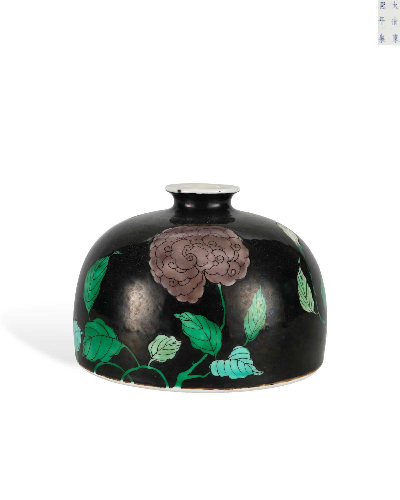 QING DYNASTY KANGXI BLACK GROUND TRICOLOR PEONY PATTERNED TAIBAI ZUN: H:8.8cm W:12.5cm This is an official tricolor literary water jar from the Kangxi reign of Qing Dynasty, used to hold water for ink grinding. It has a small short neck and hemispherical belly. Covered 