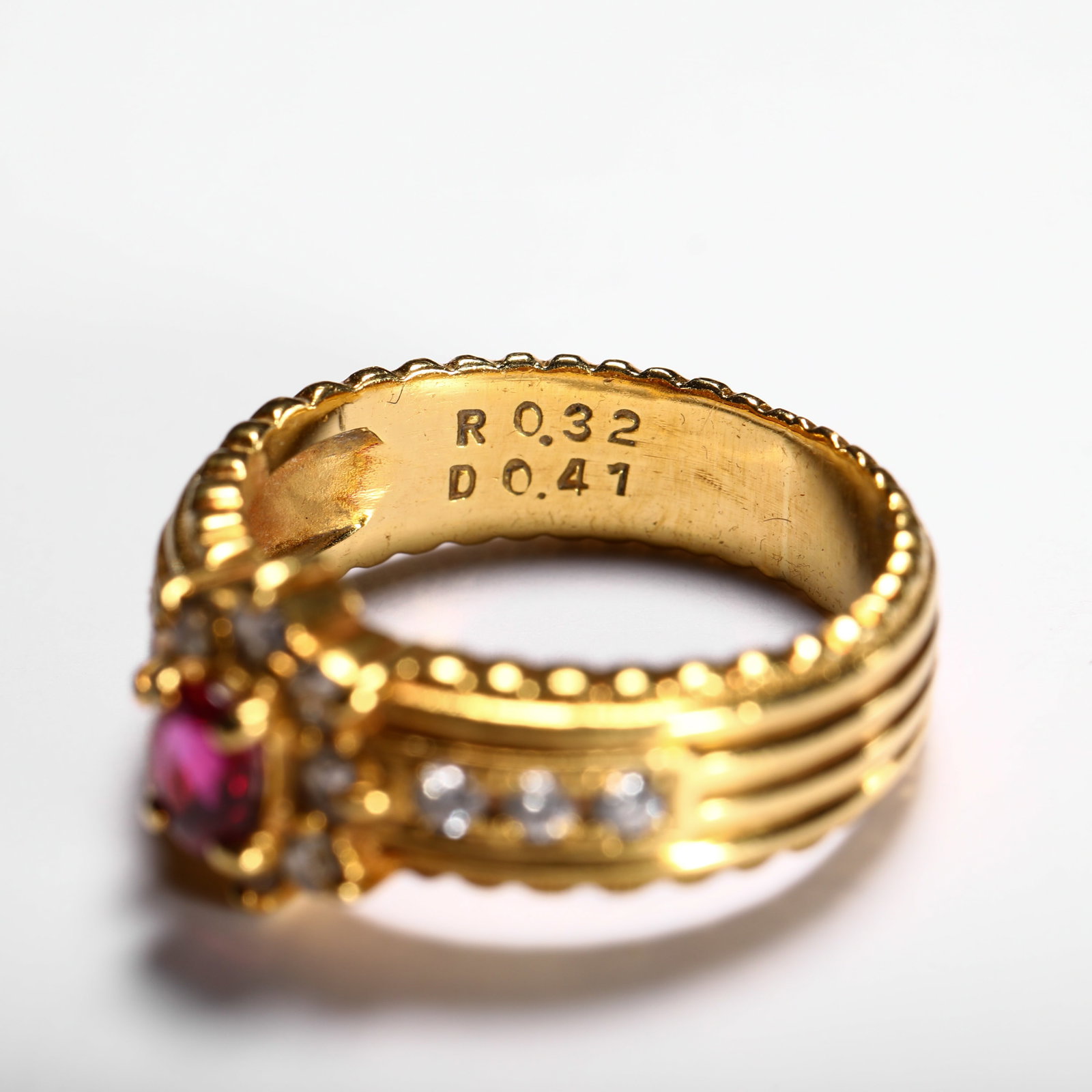 18K RUBY RING - 7