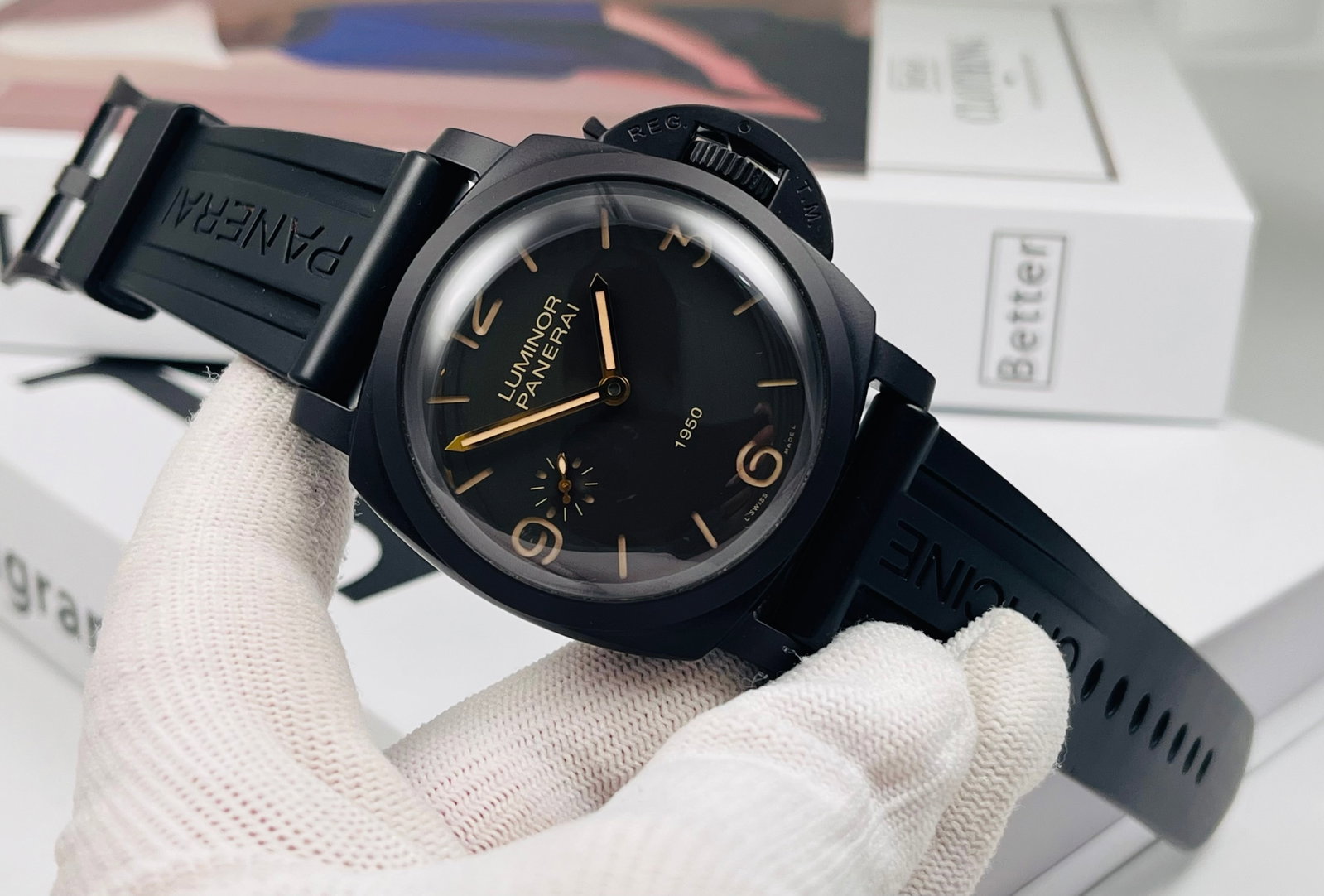 PANERAI COMPOSITE WATCH: Special edition PAM00375, 18 years full set of 47mm composite case dark brown night light dial 9 o 'clock small second hand manual P3000 movement 72 hours power back through design limited to 2000 pie