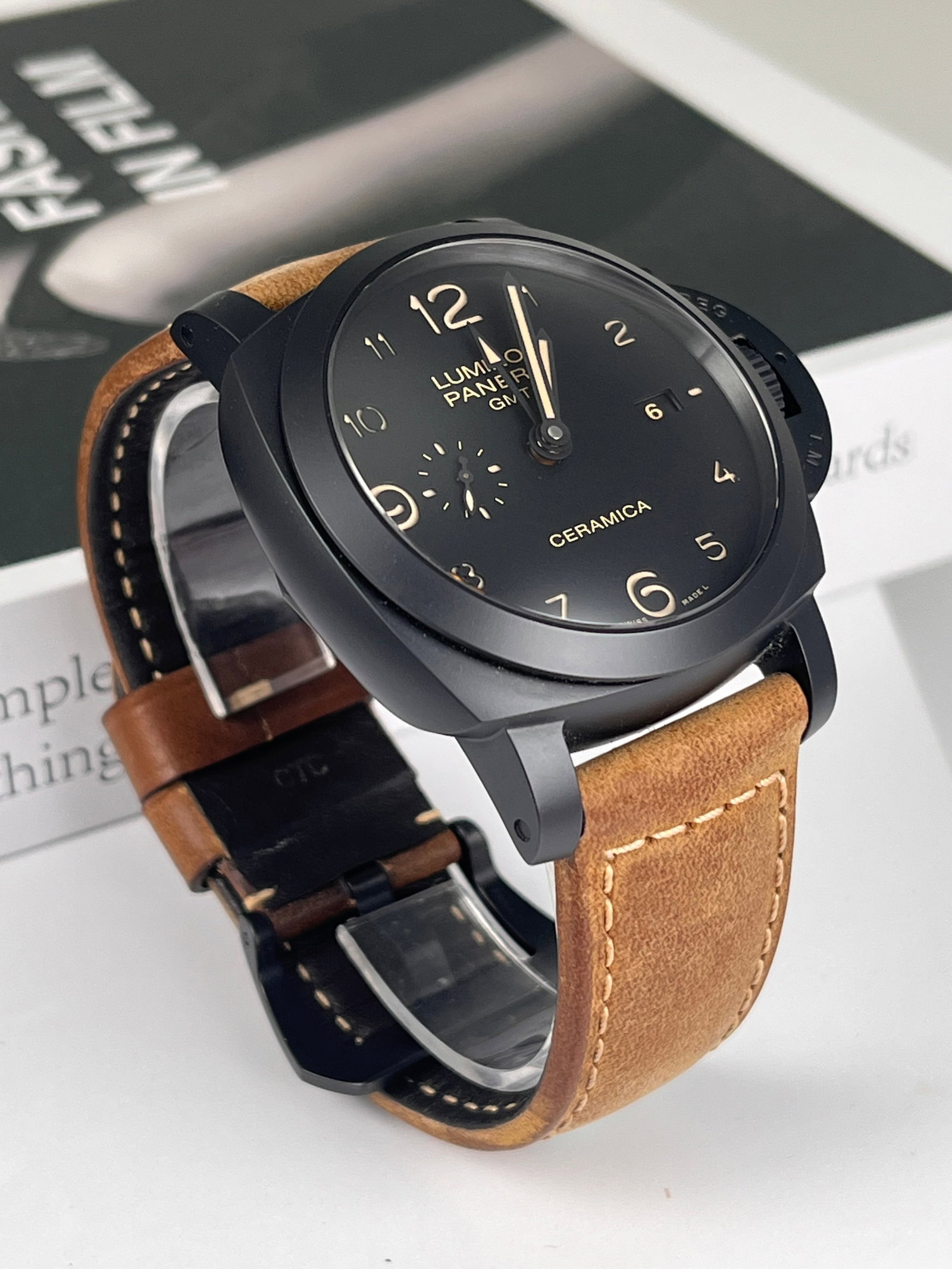 PANERAI CERAMIC CASE WATCH (1 of 8)
