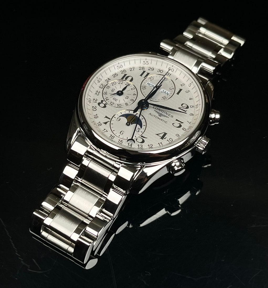LONGINES MASTER COLLECTION WATCHES: Longines - Master series watchmaking traditional timing function automatic mechanical back penetration movement diameter of 40 mm