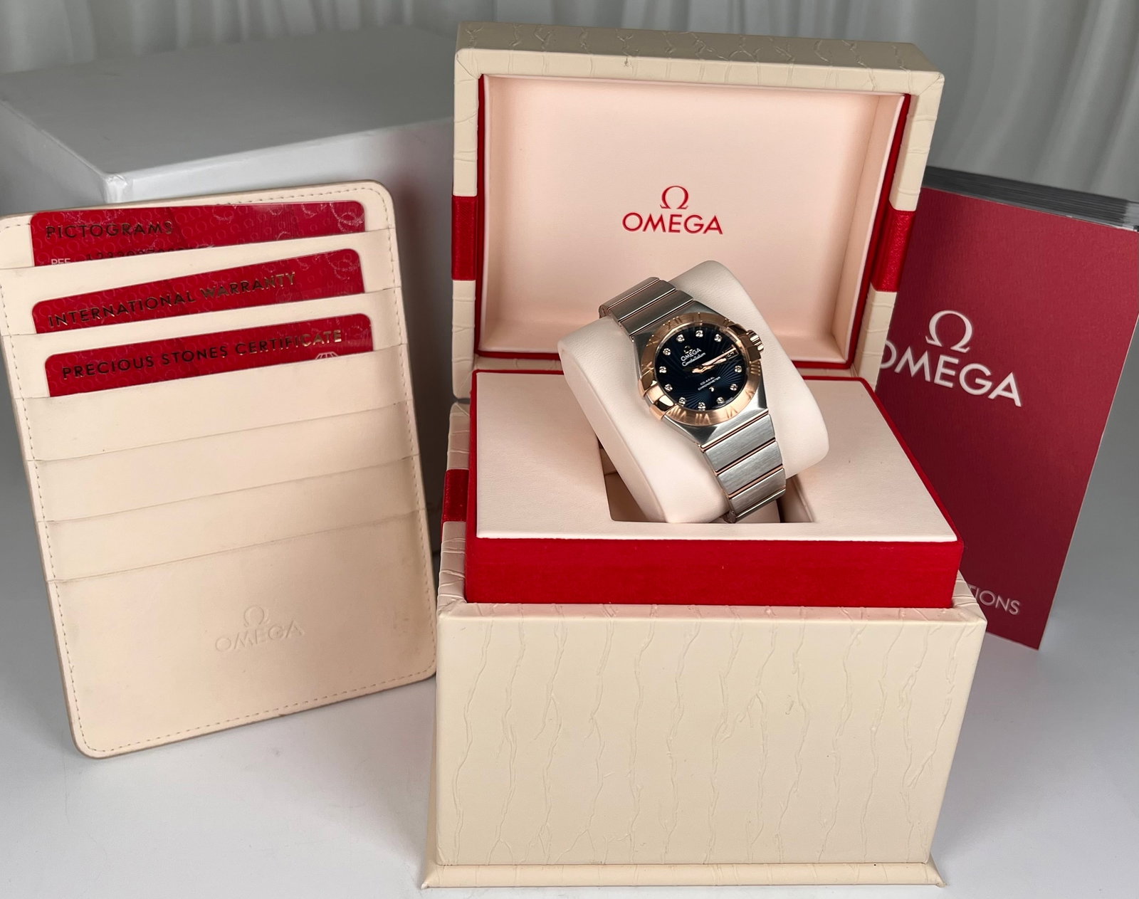 OMEGA CONSTELLATION WATCH - 4