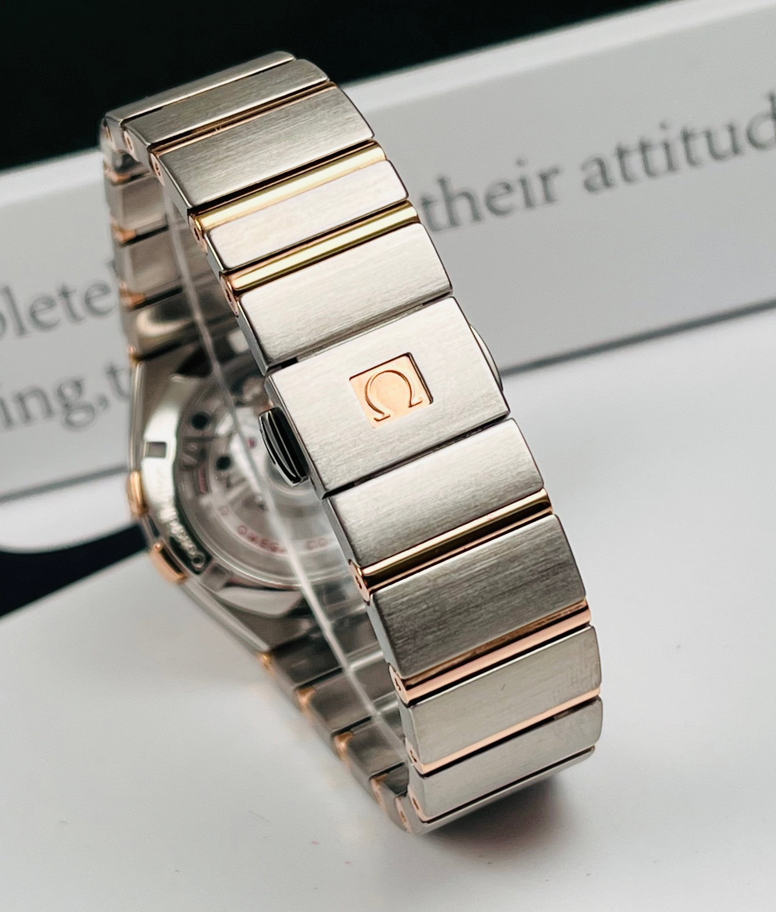 OMEGA CONSTELLATION WATCH - 8