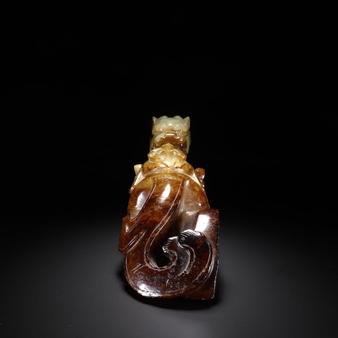HAN HETIAN JADE HOOK-HEADED BEAST MASTER - 6