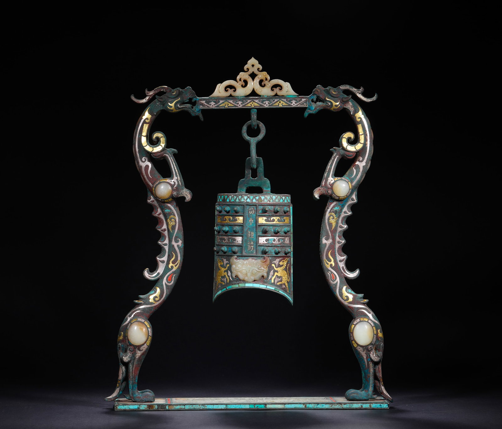 HAN DYNASTY BRONZE INLAID GOLD AND SILVER INLAID JADE DOUBLE DRAGON FRAME CHIME BELLS (1 of 11)