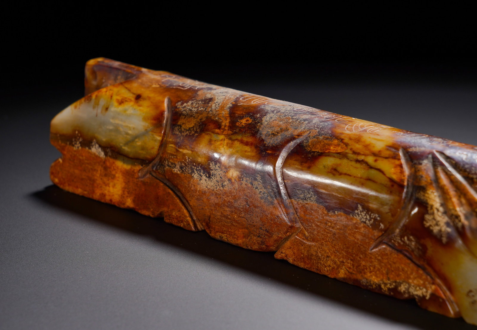 HAN JADE PIG GRIP - 6