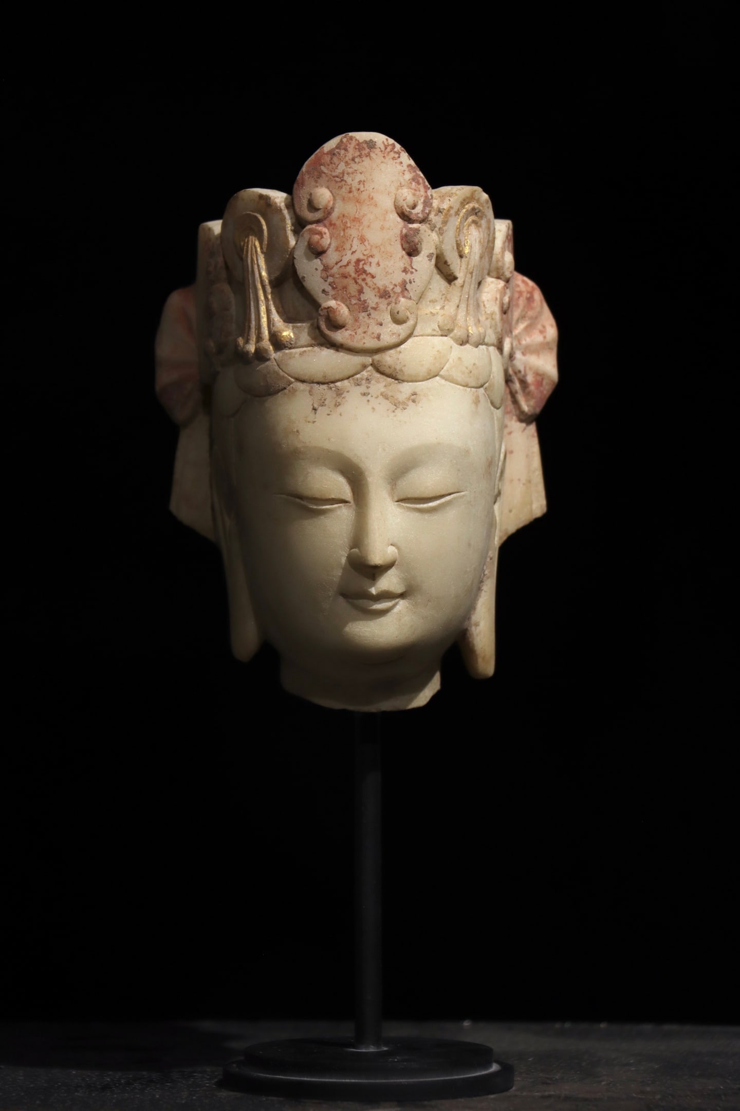Northern Qi Painted White Marble Bodhisattva Head: Height (without base):16cm