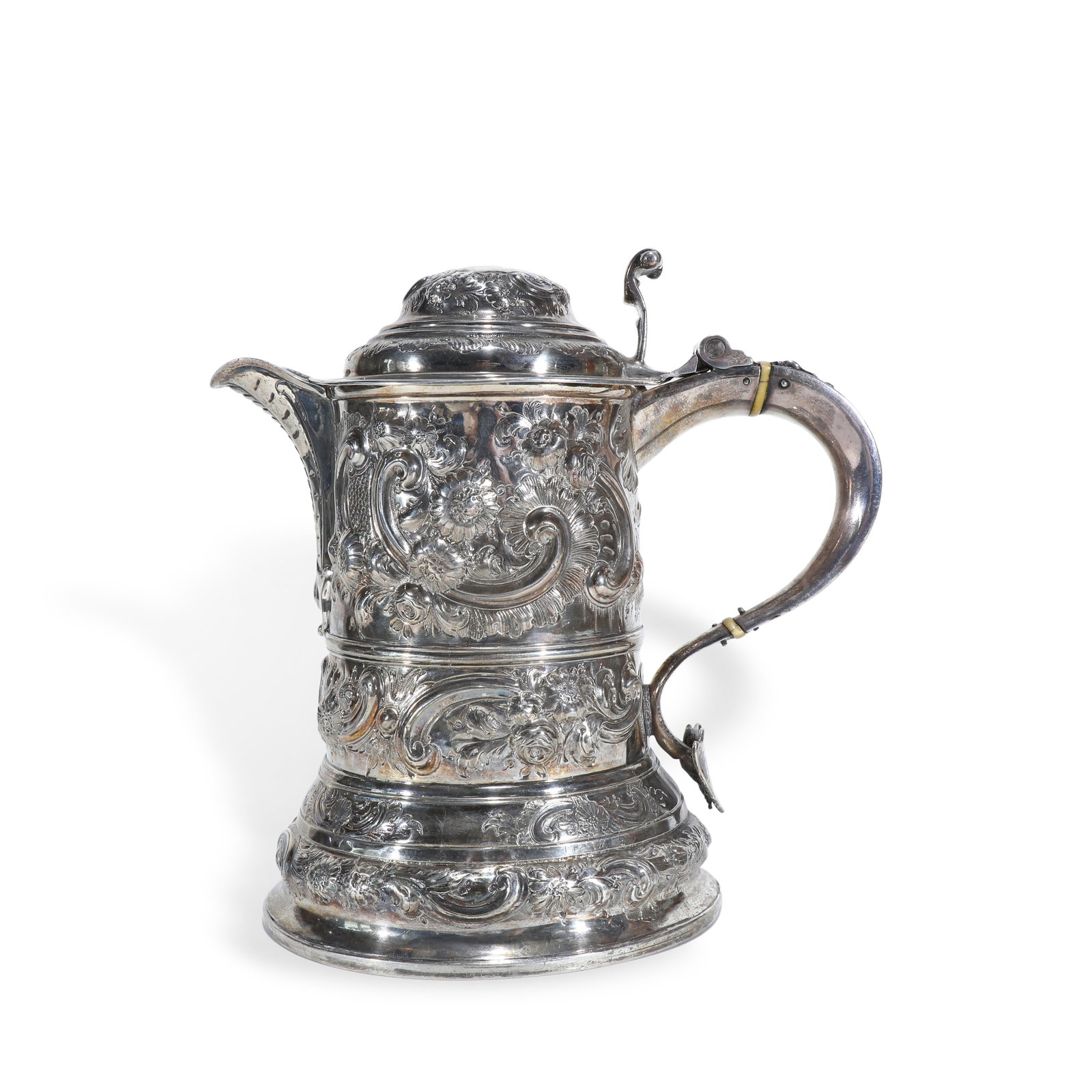 1750 British Georgian Sterling Silver Tankard / Beer Mug crafted by John Bayleyn: H:21cm W:22cm Wt:950g