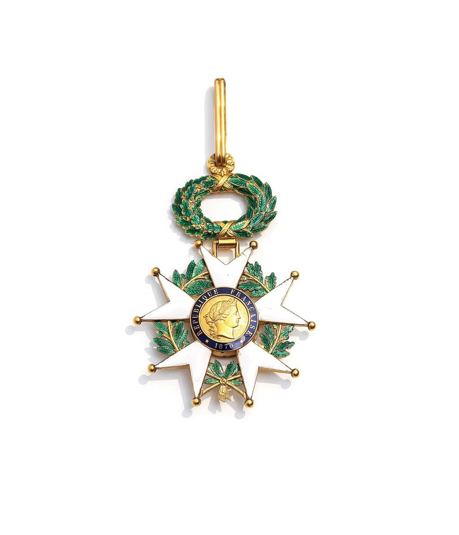French 1870 18K Gold Enamel L??gion d'Honneur Pendant (1 of 4)