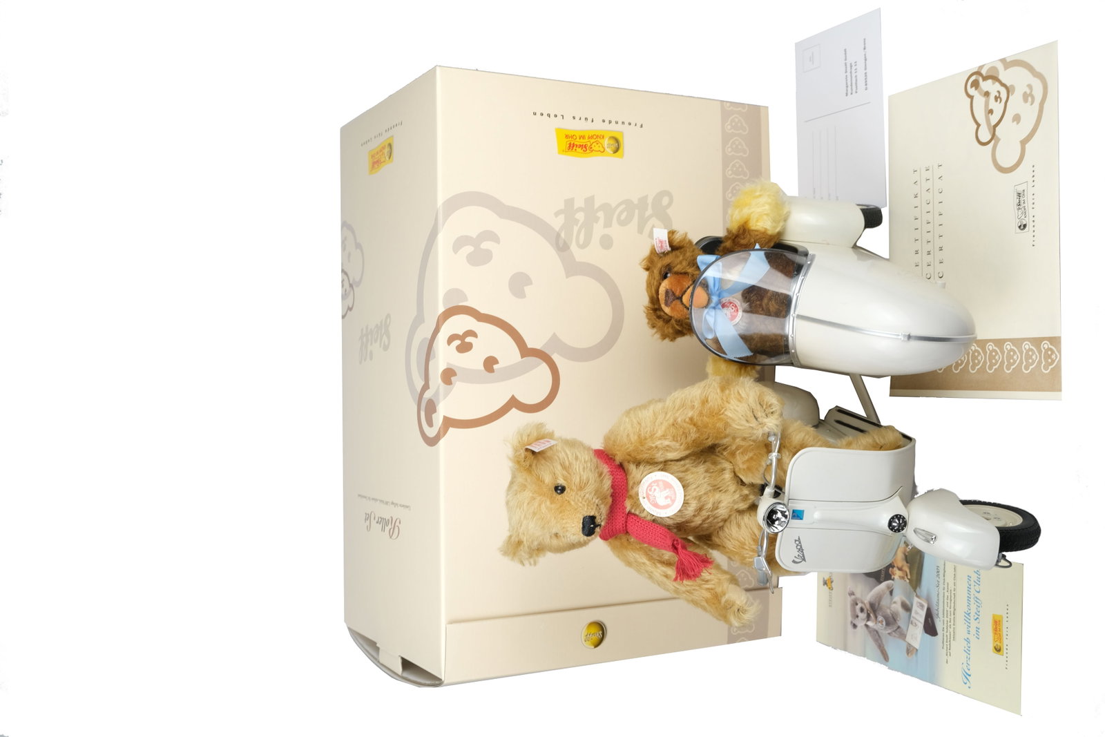 Steiff Vespa150 Teddy Bear, Limited Collector's Edition, 2001 (1 of 18)