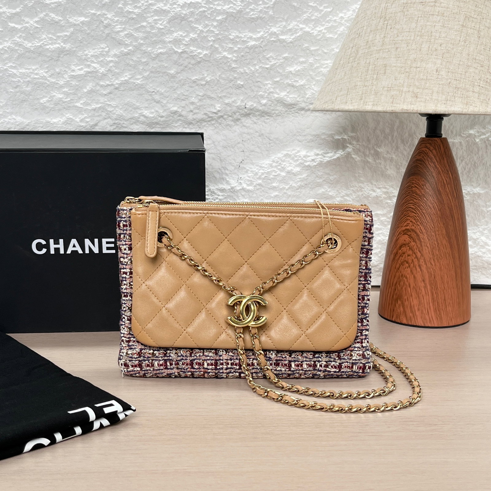 Chanel Twin-Star Chain Shoulder Bag, Mixed-Colour Tweed Combined With Milk-Tea Lambskin, Vintage: 22*15*1