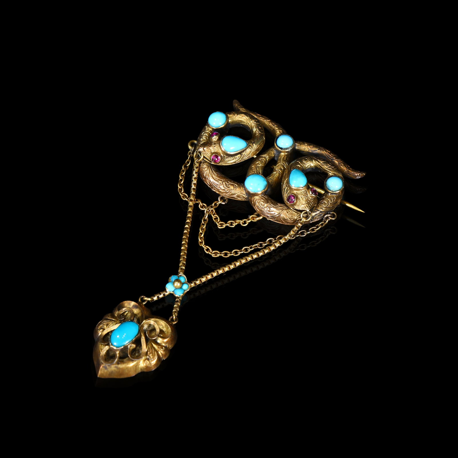 Victorian 19th-Century 21-Carat-Gold (88.45% Fineness) Turquoise & Ruby Double-Serpent Brooch with: 8.1*3.7cm Wt:12.72g Victorian double-serpent brooch, 19th-century, crafted in 21-carat-gold (fineness 88.45%), with finely chased scale textures. Two intertwined serpents set with multiple cabochon tu