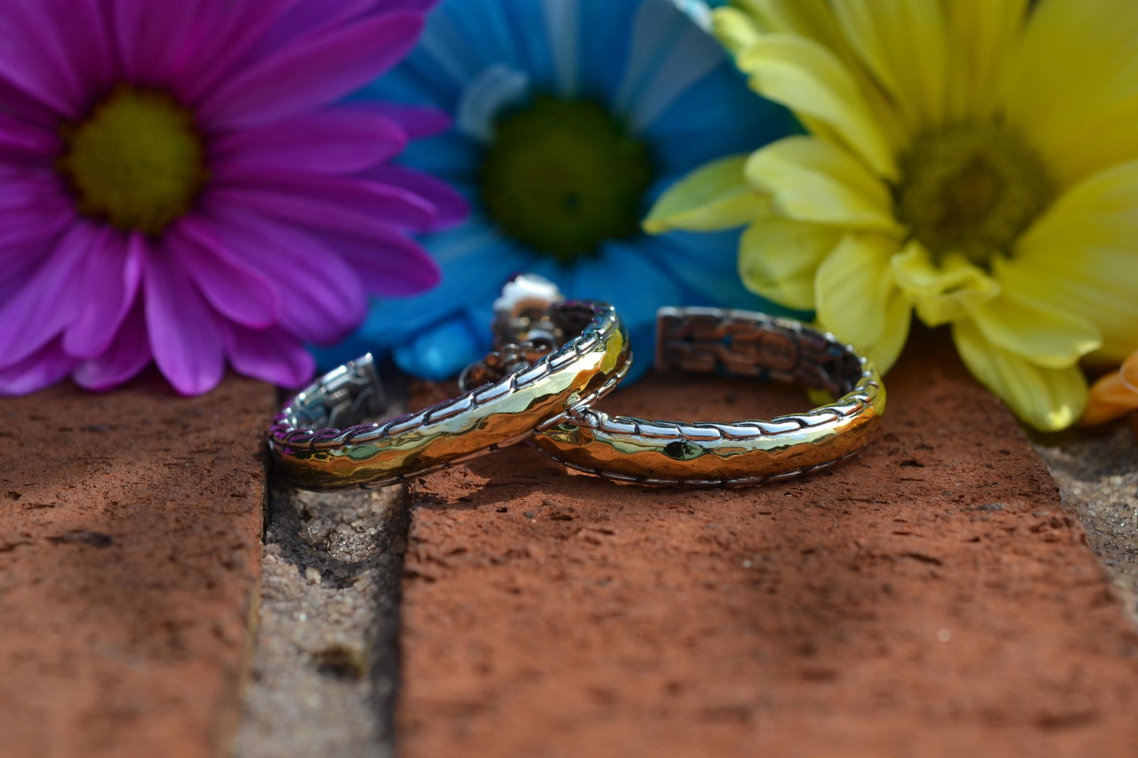 John Hardy 925 and 22KT Palu 3/4 Hoops (1 of 3)