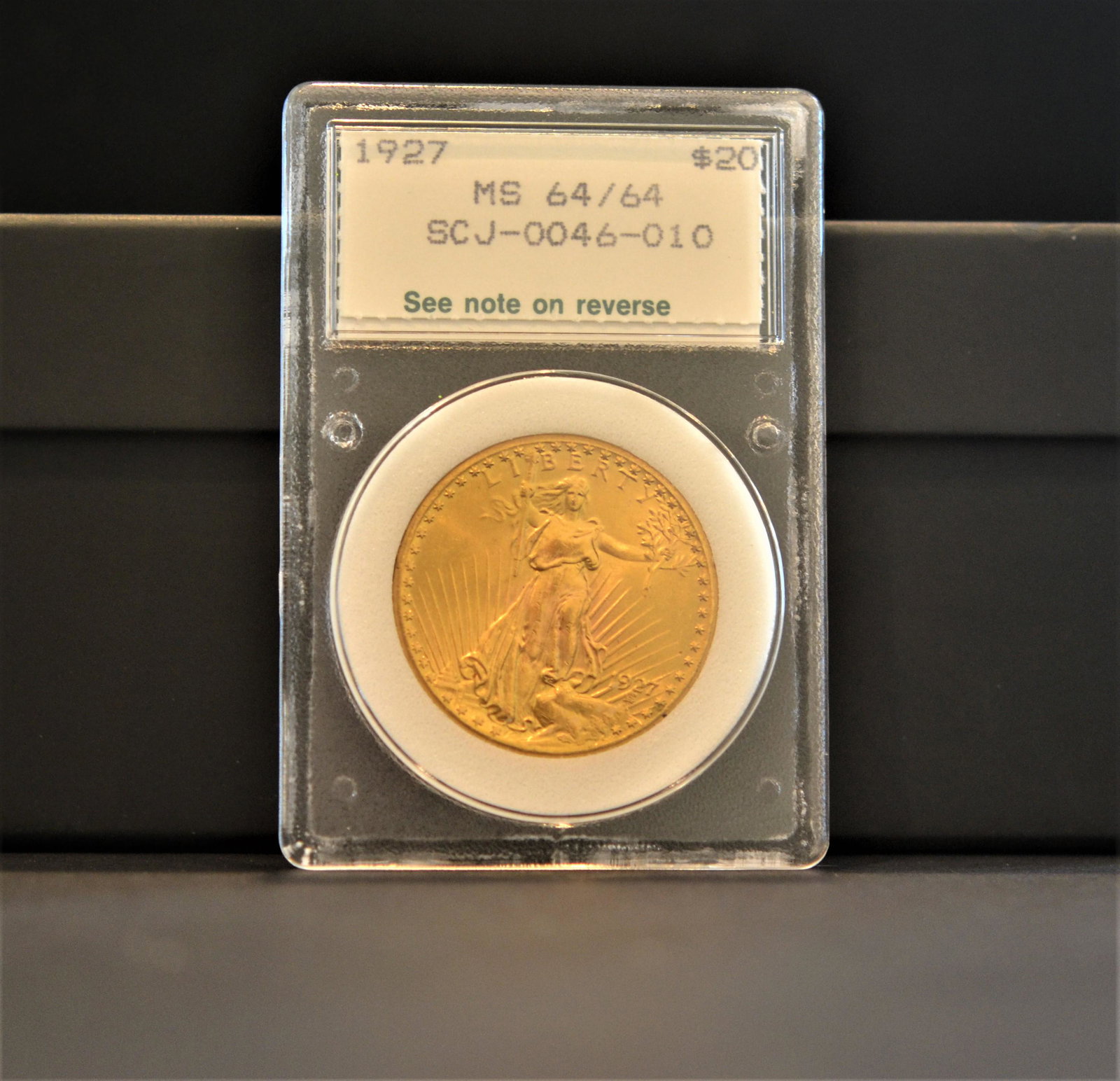 1927 $20 St. Gaudens US Gold Coin (1 of 2)