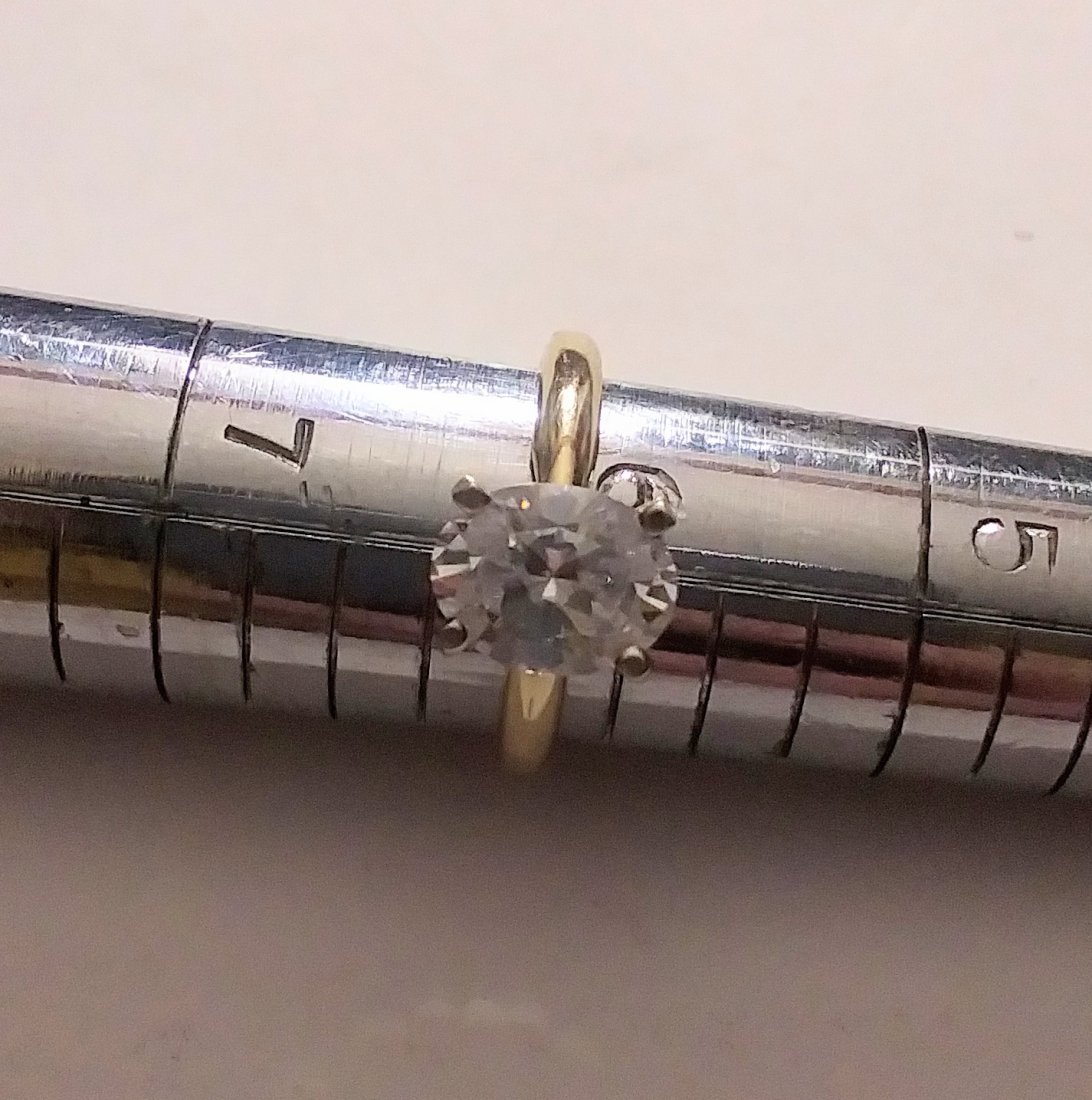LARGE Approx 2.5ct Moisonnite in 14kt gold setting (1 of 5)
