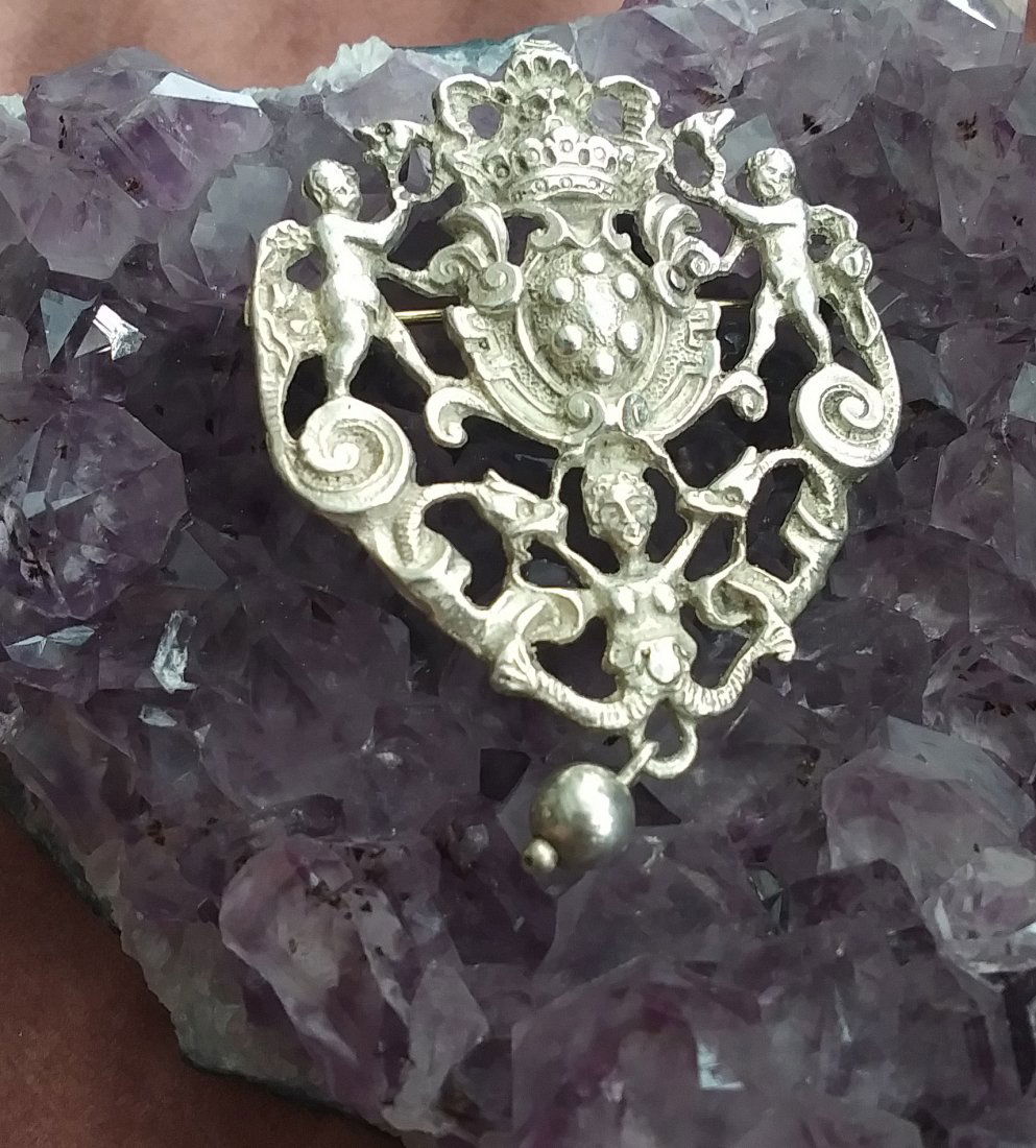 LARGE Sterling Silver Victorian Angel Cherub Brooch (1 of 5)