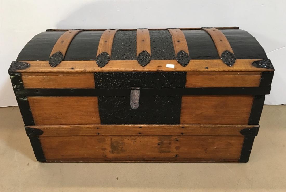 SMALL ANTIQUE STEAMER TRUNK - WOOD & TIN (1 of 6)
