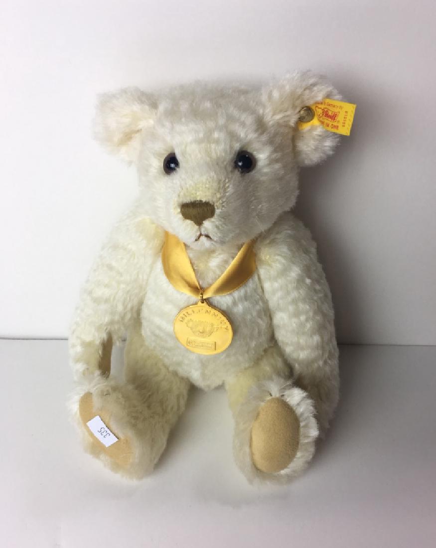 STEIFF DANBURY MINT MILLENNIUM MAYFAIR BEAR EAN 66 (1 of 9)