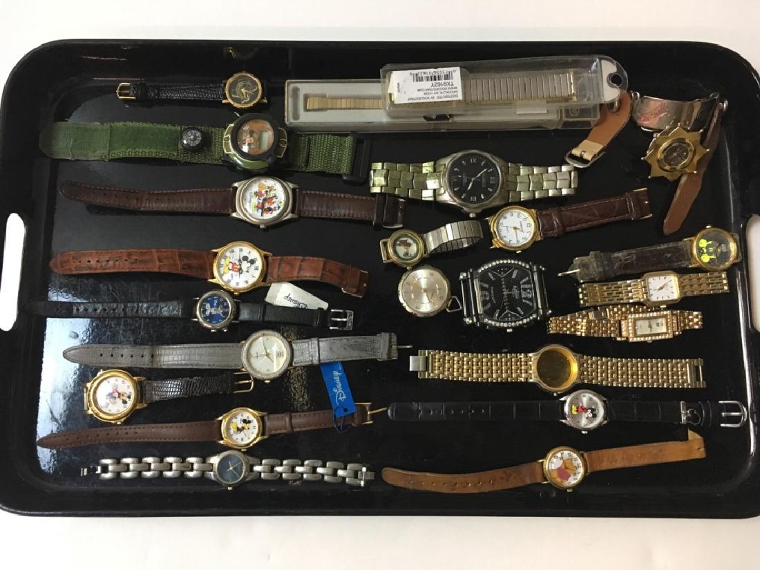 TRAY LOT OF FASHION WATCHES & BANDS: 20 watches - including Disney Mickey Mouse, Winnie the Pooh plus others. Not tested.