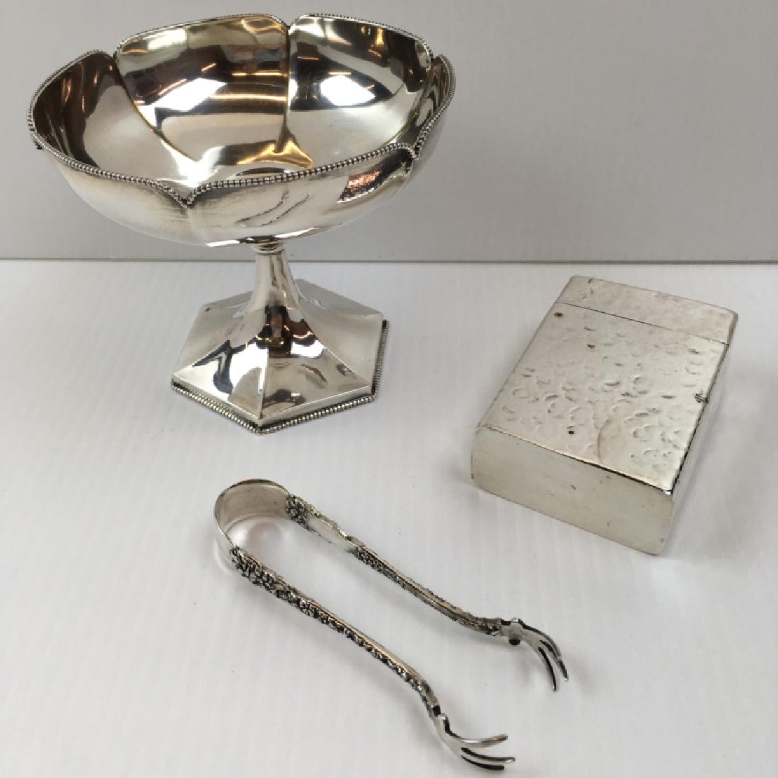 3 PCS OF HOLLOWARE (1 of 12)