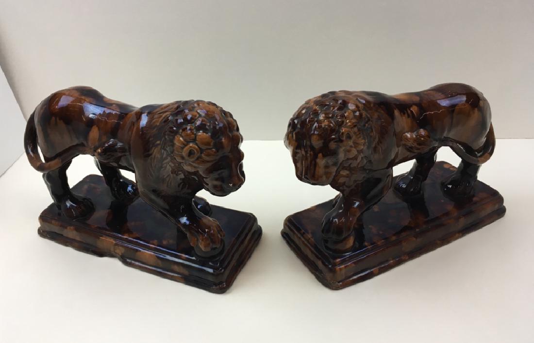 PAIR OF CHINESE BROWN CERAMIC LIONS (1 of 16)