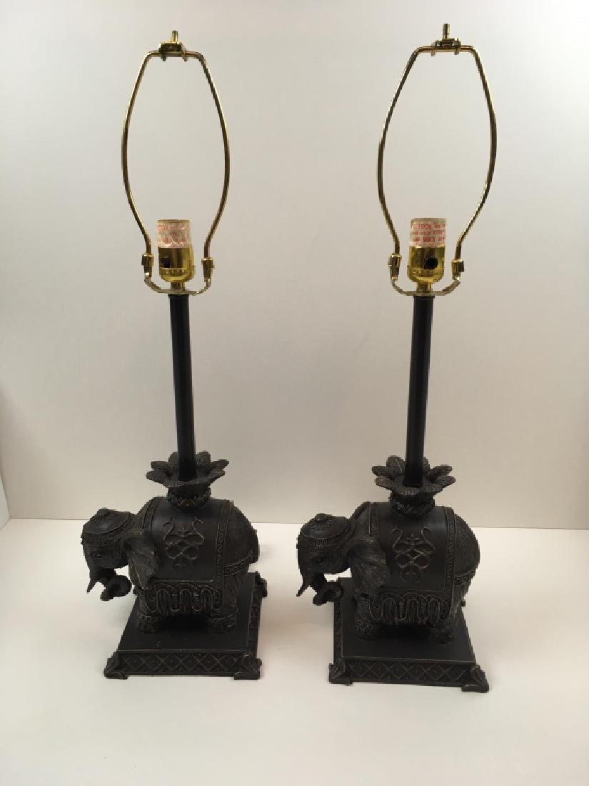 PAIR OF RESIN CONTEMPORARY DÉCOR ELEPHANT LAMPS (1 of 9)