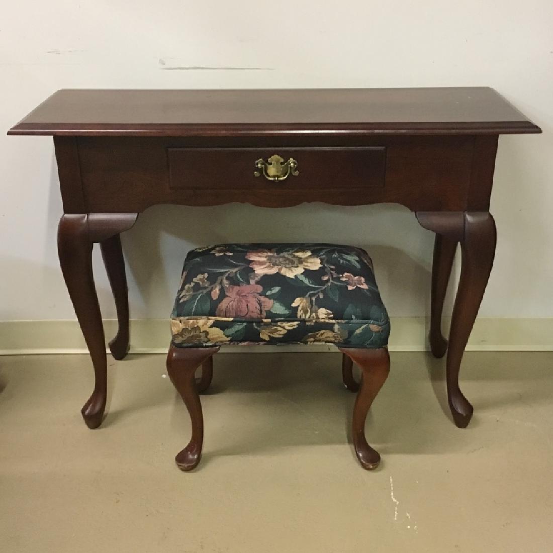 QUEEN ANNE STYLE SOFA TABLE & FOOT STOOL (1 of 7)