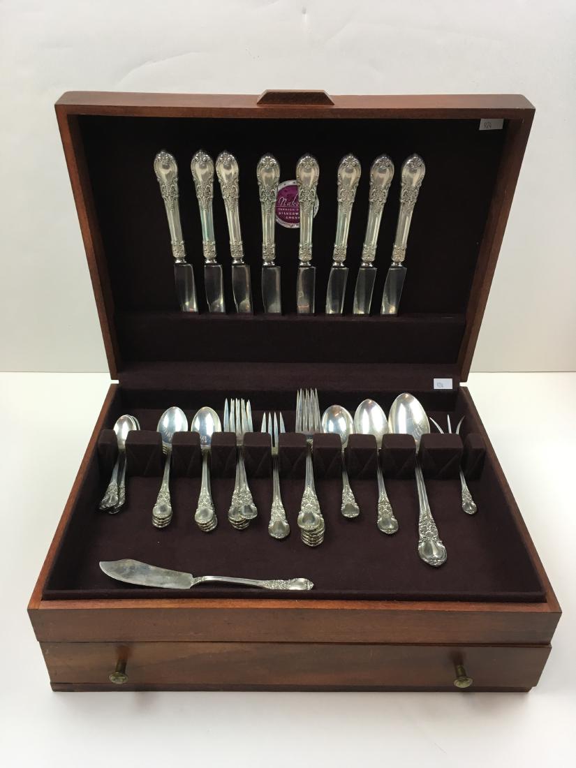 39 PCS OF LUNT STERLING FLATWARE (1 of 9)