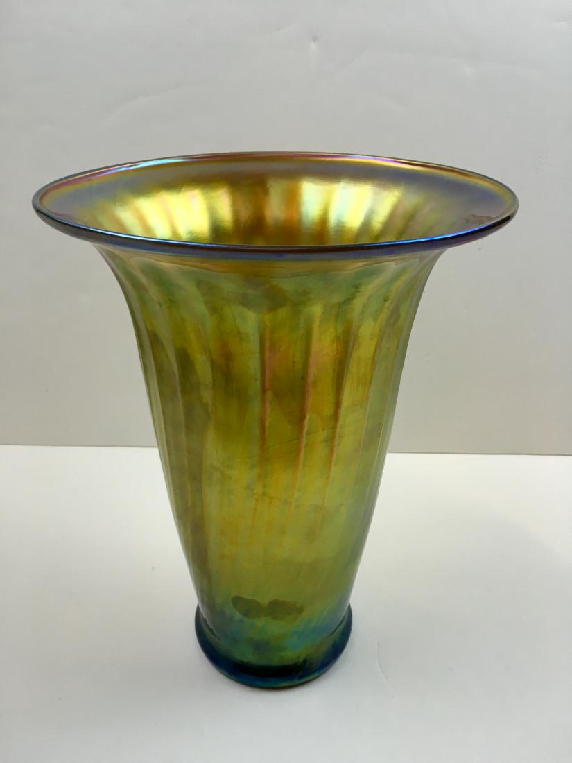 LUNDBERG STUDIOS IRIDESCENT FLARED VASE (1 of 9)
