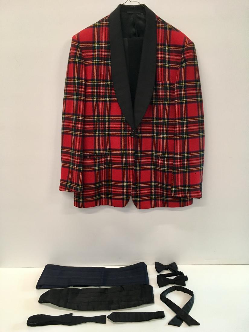 VINTAGE PLAID WOOL TUXEDO AND ACCESSORIES (1 of 11)