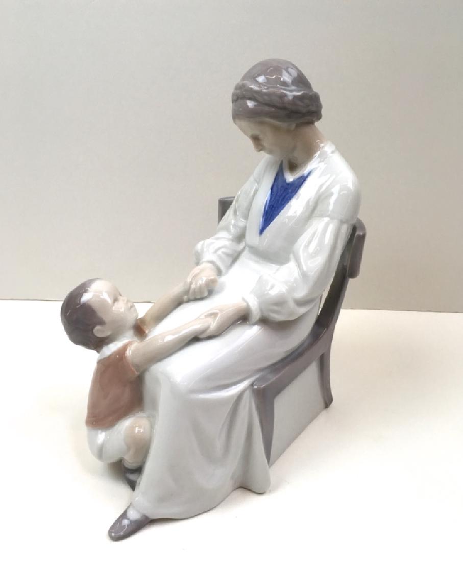 BING & GRONDAHL "DICKIE'S MAMA" FIGURINE #1642: Bing & Grondahl figurine "Dickie's Mama" #1642 designed by Ingeborg Plockross Irminger of mother & child - 9" h - excellent condition - no chips or cracks