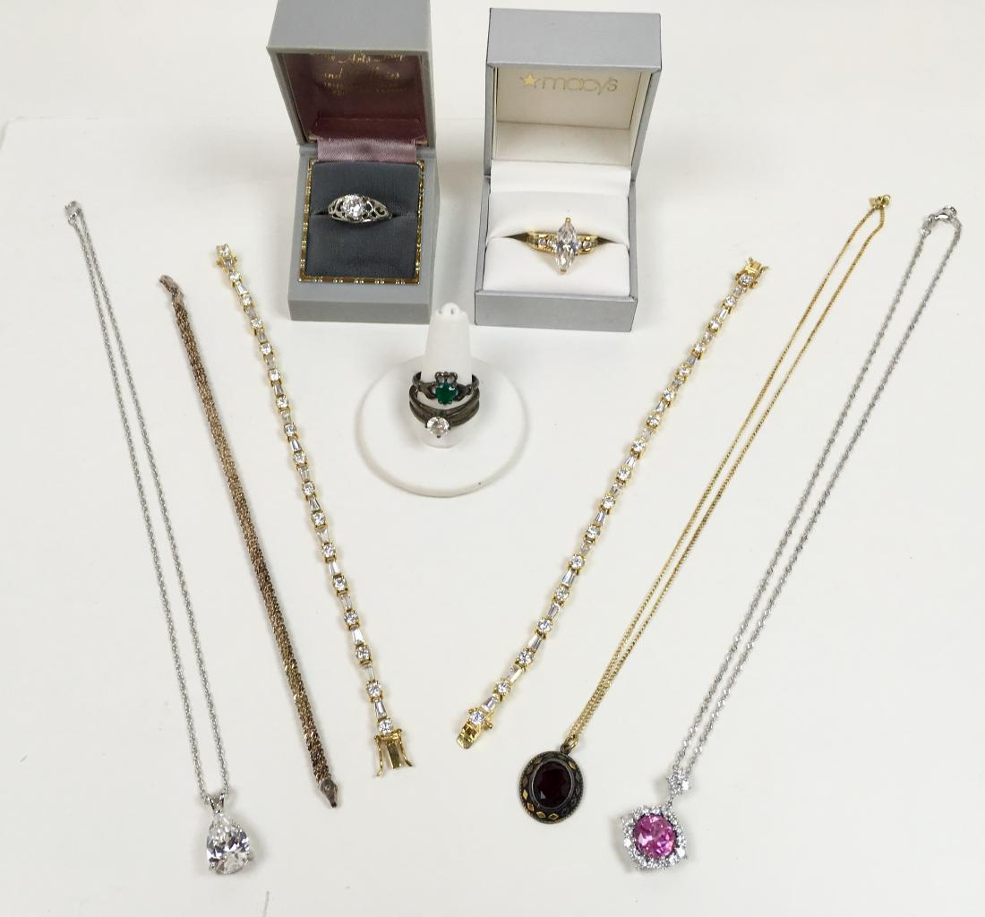TEN PCS OF JEWELRY (1 of 14)