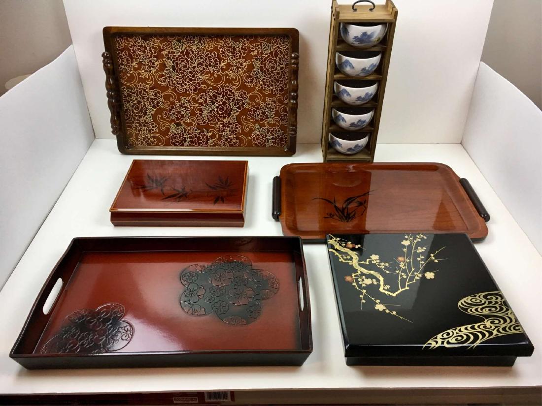 6 PCS OF JAPANESE SERVICE WARE: Trays, boxes and soup bowls in crate - most new in the box - circa 1970s