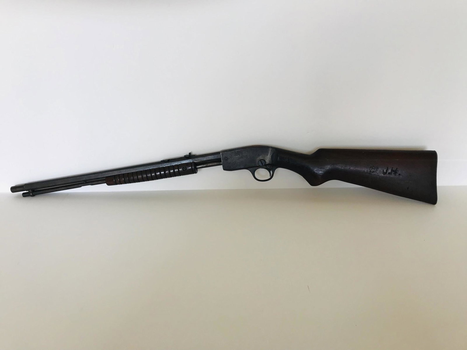 SAVAGE 22 CALIBER SHORT/LONG PUMP RIFLE FOR SEARS: Pump action- missing magazine tube assy- Circa 1950-60'S - engraved "Ranger" - serial number 121322 K - fair to good condition