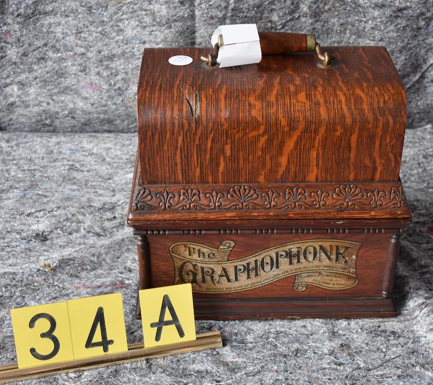 Columbia Graphophone "AT" cylinder machine: Complete with reproducer & crank, no horn