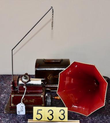 Edison Maroon Gem. "K" reproducer: Fireside 2-piece maroon horn with crane, cover and crank. SN-331265D