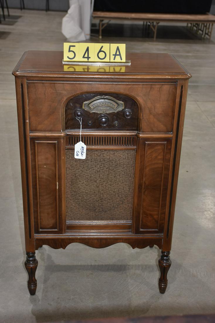 Atwater Kent Model 70 floor model radio: Atwater Kent Model 70 floor model radio