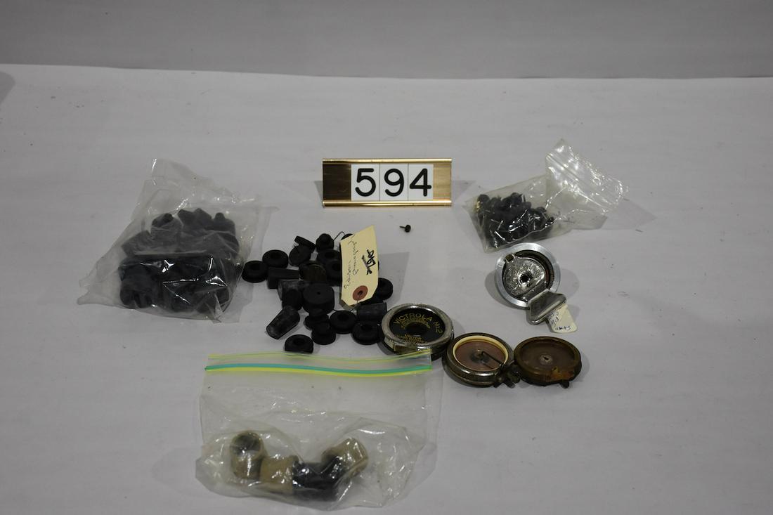 Zon-o-phone Reproducers: Some for parts, and misc. items and phonograph feet, parts