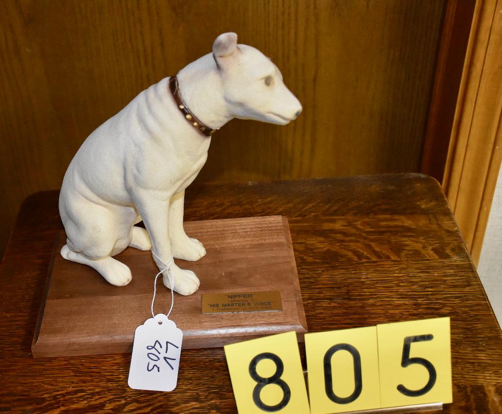 Nipper Flocked Statue and Underboard: RCA, 1986 issue with certificate of authenticity on base