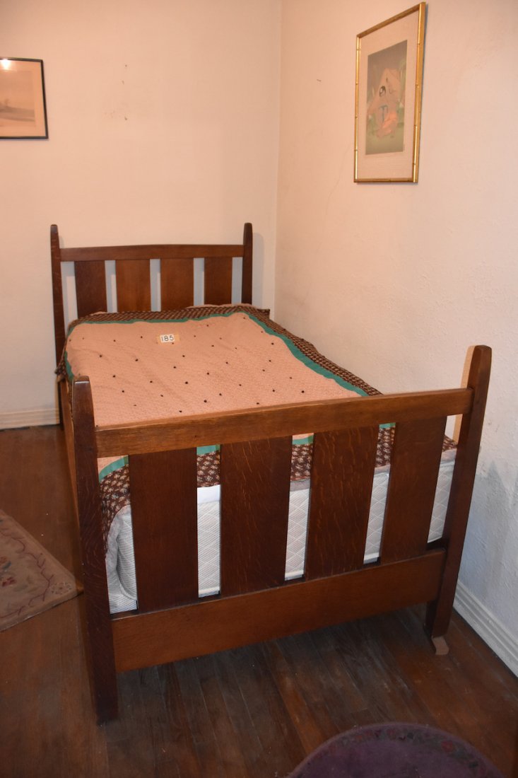 Gustav Stickley Slatted Oak Bed (1 of 2)