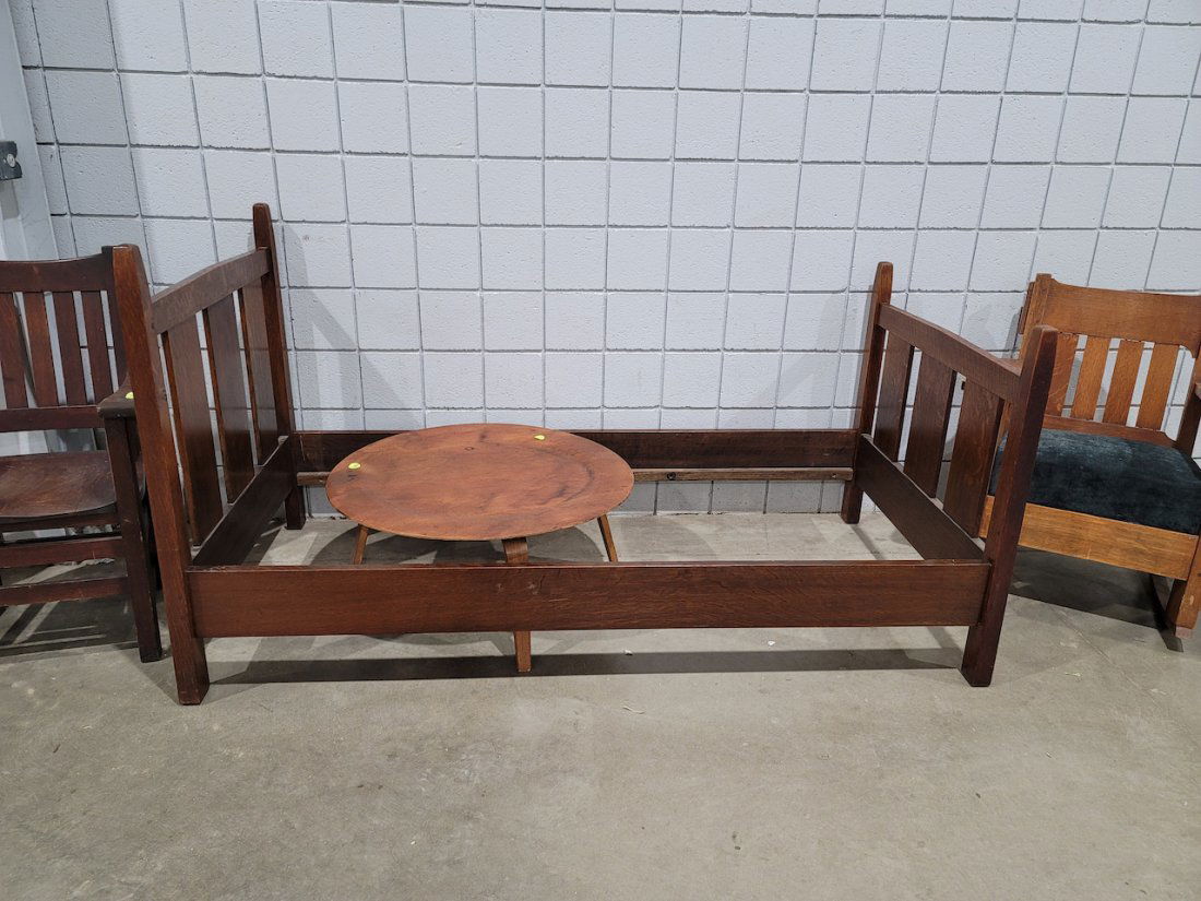 Gustav Stickley Single Bed (1 of 4)