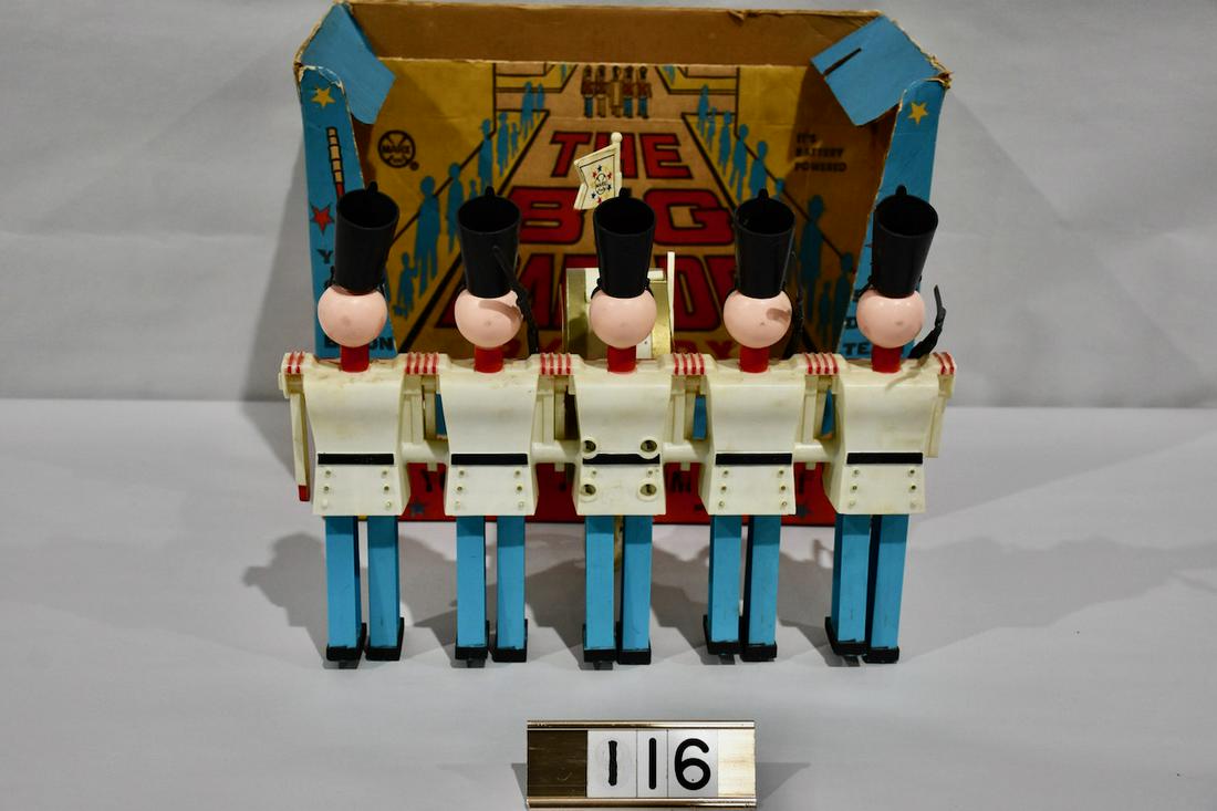 Marx Drum Major Drill Team: Original box. 15"x11-1/2". Battery Operated