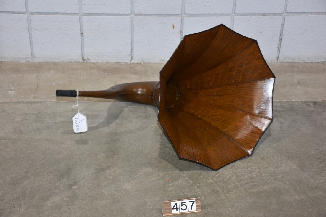 Edison No. 10 Faux Grain Painted Oak Cygnet Horn (1 of 2)