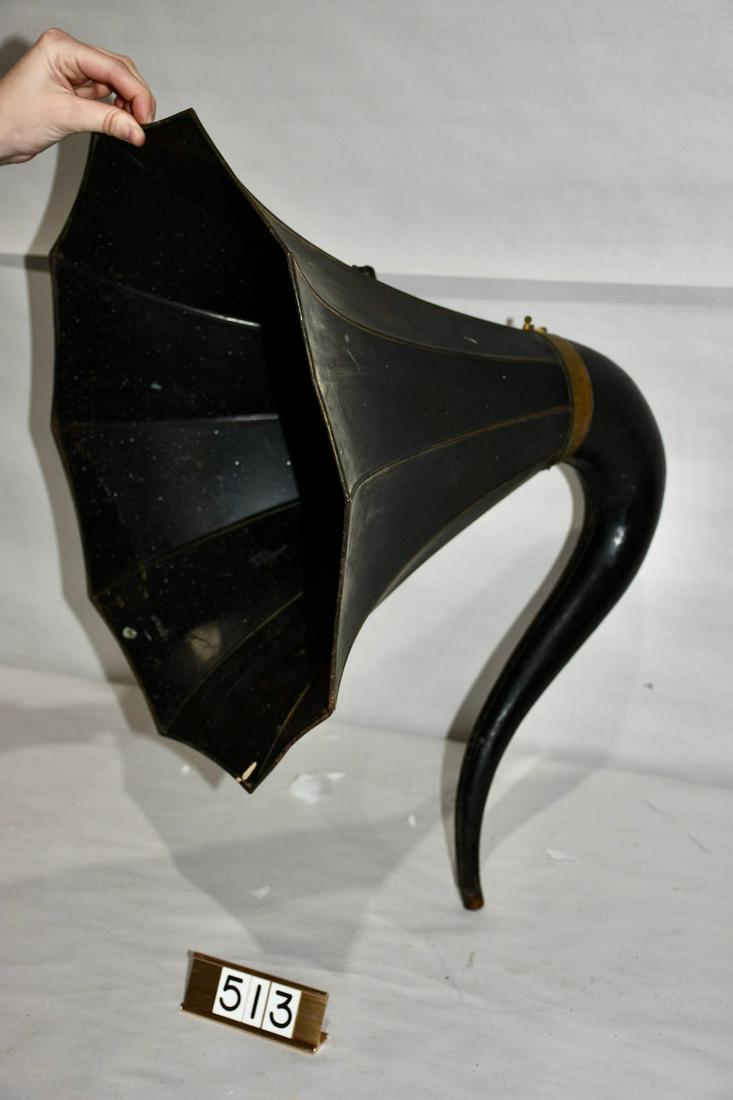 Edison No. 10 cygnet horn w/gooseneck (1 of 3)